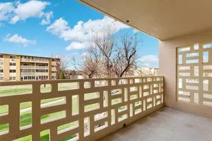 605 S Alton Way, Denver, CO 80247 - Photo 14