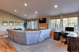 10197 Crest View Dr, Morrison, CO 80465 - Photo 12