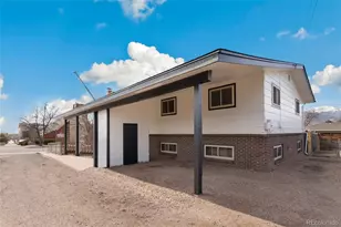 1512 E Monument St, Colorado Springs, CO 80909 - Photo 2
