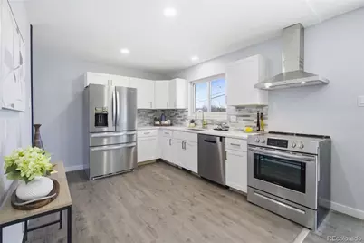 434 Racine Street, Aurora, CO 80011 - Photo 12