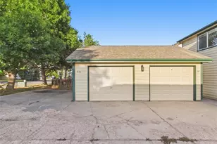 1048 Tierra Ln, Fort Collins, CO 80521 - Photo 14