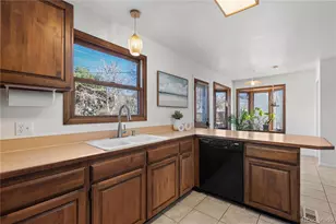 2301 Willow Creek Dr, Golden, CO 80401 - Photo 10