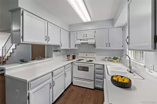 1653 S Blackhawk Way, Aurora, CO 80012 - Photo 22