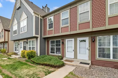 1653 S Blackhawk Way #B, Aurora, CO 80012 - Photo 2