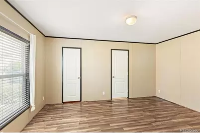 4211 E 100th Avenue, Thornton, CO 80229 - Photo 10