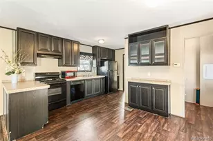 4211 E 100th Ave, Thornton, CO 80229 - Photo 8