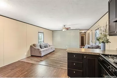 4211 E 100th Avenue, Thornton, CO 80229 - Photo 6