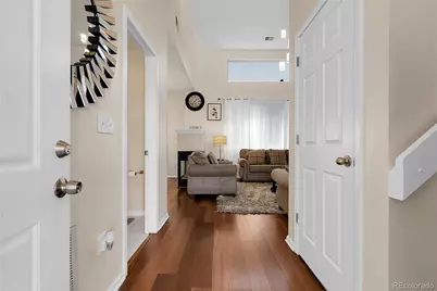 337 Ivory Circle, Aurora, CO 80011 - Photo 2