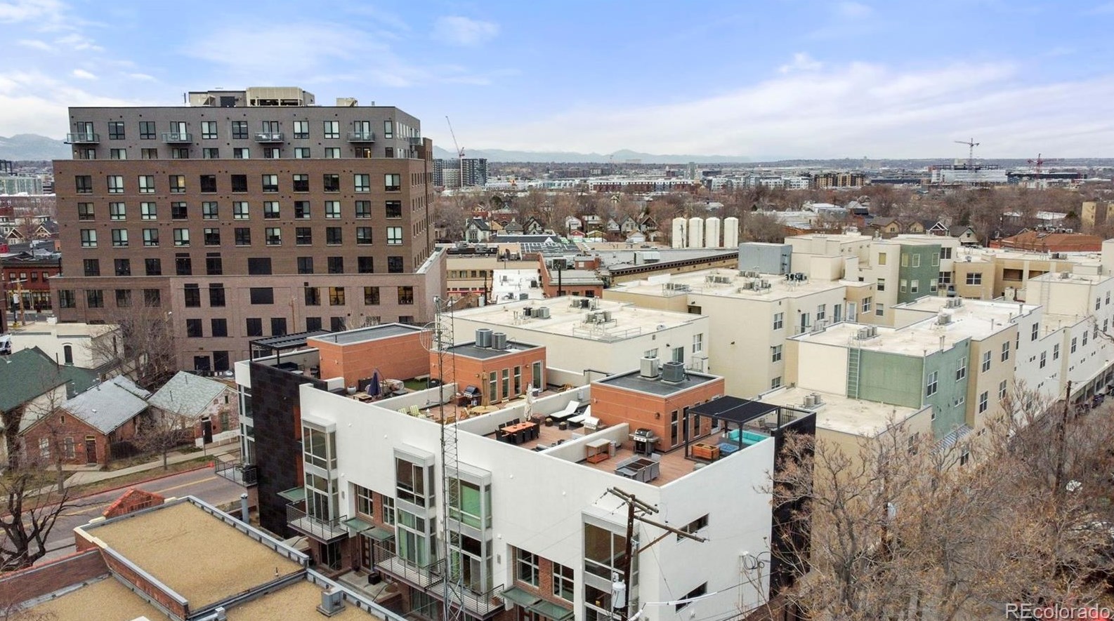 2518 Washington St, Denver CO  80203-1425 exterior