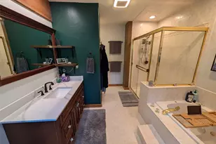 1296 Golden Gate Dr, Golden, CO 80403 - Photo 12