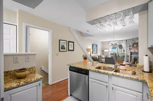 2793 E Nichols Cir, Littleton, CO 80122 - Photo 8