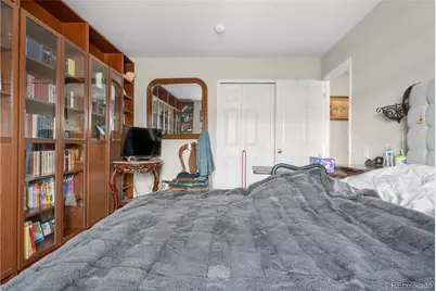 2925 S Vaughn Way, Aurora, CO 80014 - Photo 16