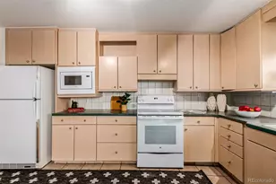 1551 Larimer St, Denver, CO 80202 - Photo 18