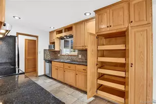 1880 S Monaco Pkwy, Denver, CO 80224 - Photo 10