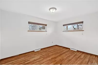 1880 S Monaco Parkway, Denver, CO 80224 - Photo 18