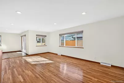 1880 S Monaco Parkway, Denver, CO 80224 - Photo 6