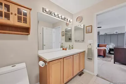 893 S Evanston Circle, Aurora, CO 80012 - Photo 20