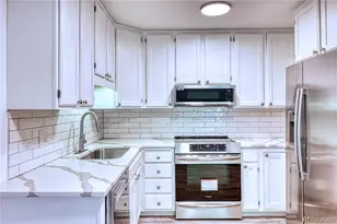 610 S Alton Way, Denver, CO 80247 - Photo 2