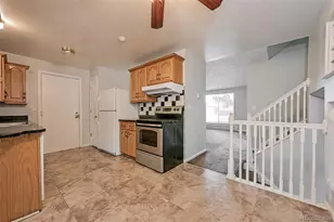 1115 S Truckee Way, Aurora, CO 80017 - Photo 8