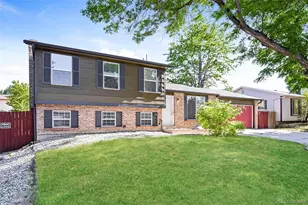 1115 S Truckee Way, Aurora, CO 80017 - Photo 2