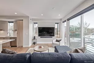 2350 Tremont Pl, Denver, CO 80205 - Photo 8