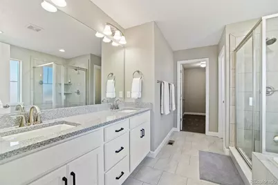 26421 E Moraine Place, Aurora, CO 80016 - Photo 32