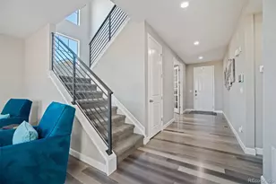 26421 E Moraine Pl, Aurora, CO 80016 - Photo 4