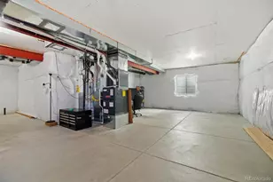 26421 E Moraine Pl, Aurora, CO 80016 - Photo 44