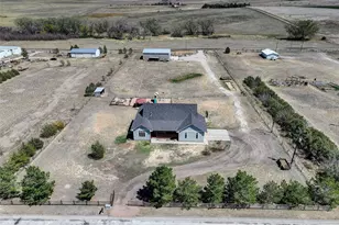 59956 E Commanche Way, Strasburg, CO 80136 - Photo 6