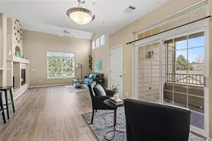 1509 S Florence Ct, Aurora, CO 80247 - Photo 2