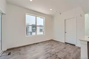 525 Aspen Ave, Bennett, CO 80102 - Photo 12
