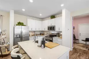 525 Aspen Ave, Bennett, CO 80102 - Photo 8