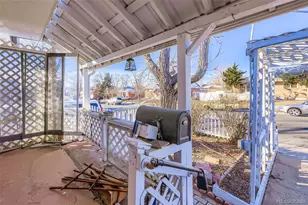 10700 Larry Dr, Northglenn, CO 80233 - Photo 4