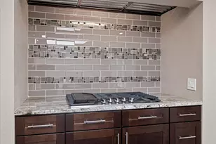 8233 W 62nd Pl, Arvada, CO 80004 - Photo 4