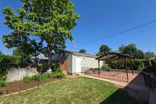 401 S Jersey St, Denver, CO 80224 - Photo 24