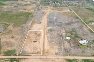 8 Annie Ln, Keenesburg, CO 80643 - Photo 1