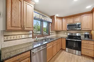 7933 S Datura Cir E, Littleton, CO 80120 - Photo 6