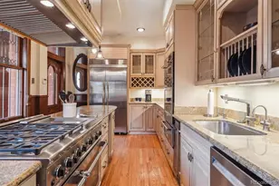 1022 N Pearl St, Denver, CO 80203 - Photo 14