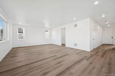 313 Smith Avenue, Keenesburg, CO 80643 - Photo 8