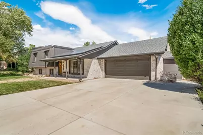 12745 W 61st Avenue, Arvada, CO 80004 - Photo 2