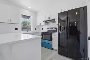4660 S Idalia St, Aurora, CO 80015 - Photo 4