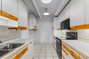 7877 E Mississippi Ave, Denver, CO 80247 - Photo 18