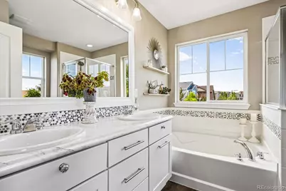 11053 E 28th Place, Denver, CO 80238 - Photo 18