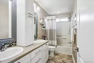 11053 E 28th Pl, Denver, CO 80238 - Photo 22