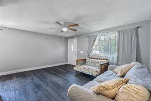 384 Dayton St St, Aurora, CO 80010 - Photo 6