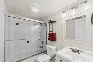 968 S Peoria St, Aurora, CO 80012 - Photo 16