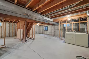 8862 E Amherst Dr, Denver, CO 80231 - Photo 30