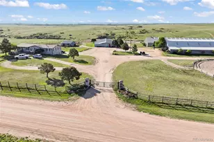 1705 Outter Marker Rd, Castle Rock, CO 80108 - Photo 4