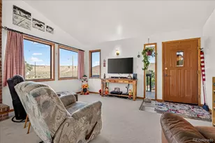 1910 Jackson Ave, Kremmling, CO 80459 - Photo 4
