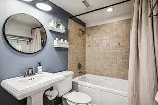 6809 S Niagara Ct, Centennial, CO 80112 - Photo 36